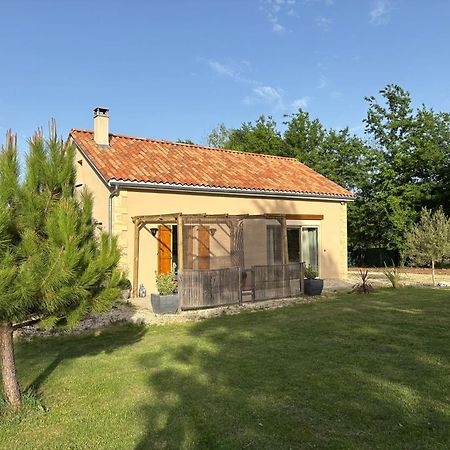 Gite Des Petites Fayes Sud La Douze Kültér fotó