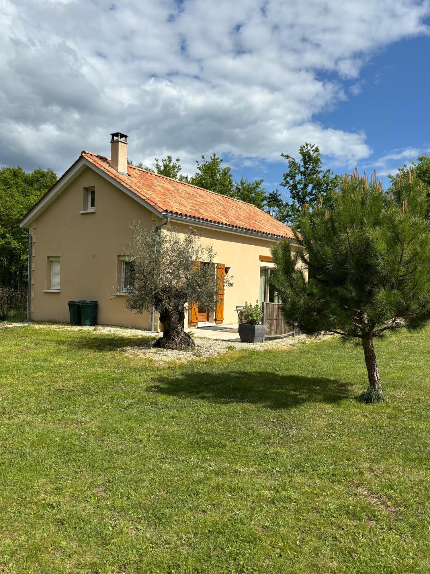 Gite Des Petites Fayes Sud La Douze Kültér fotó