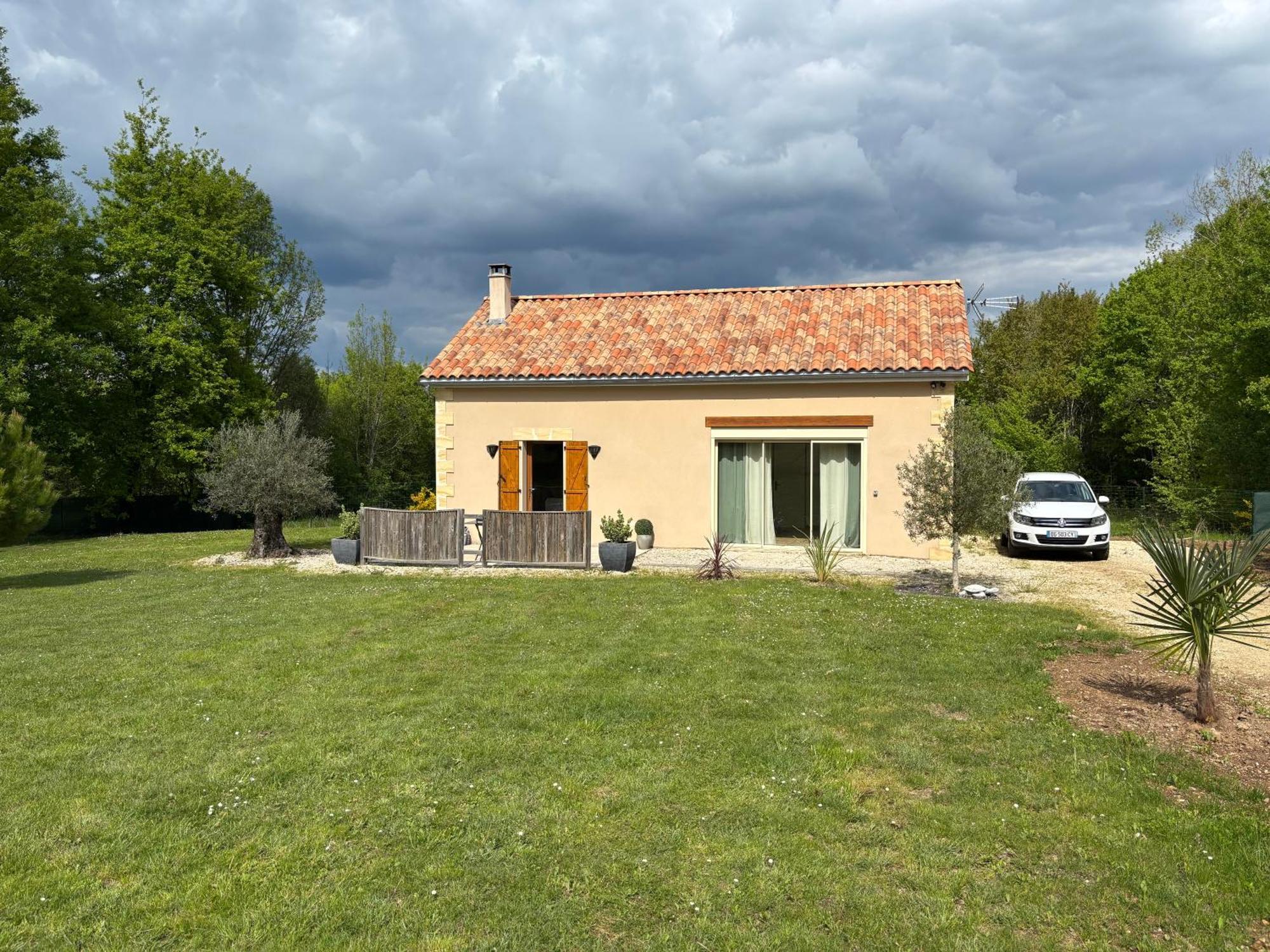 Gite Des Petites Fayes Sud La Douze Kültér fotó