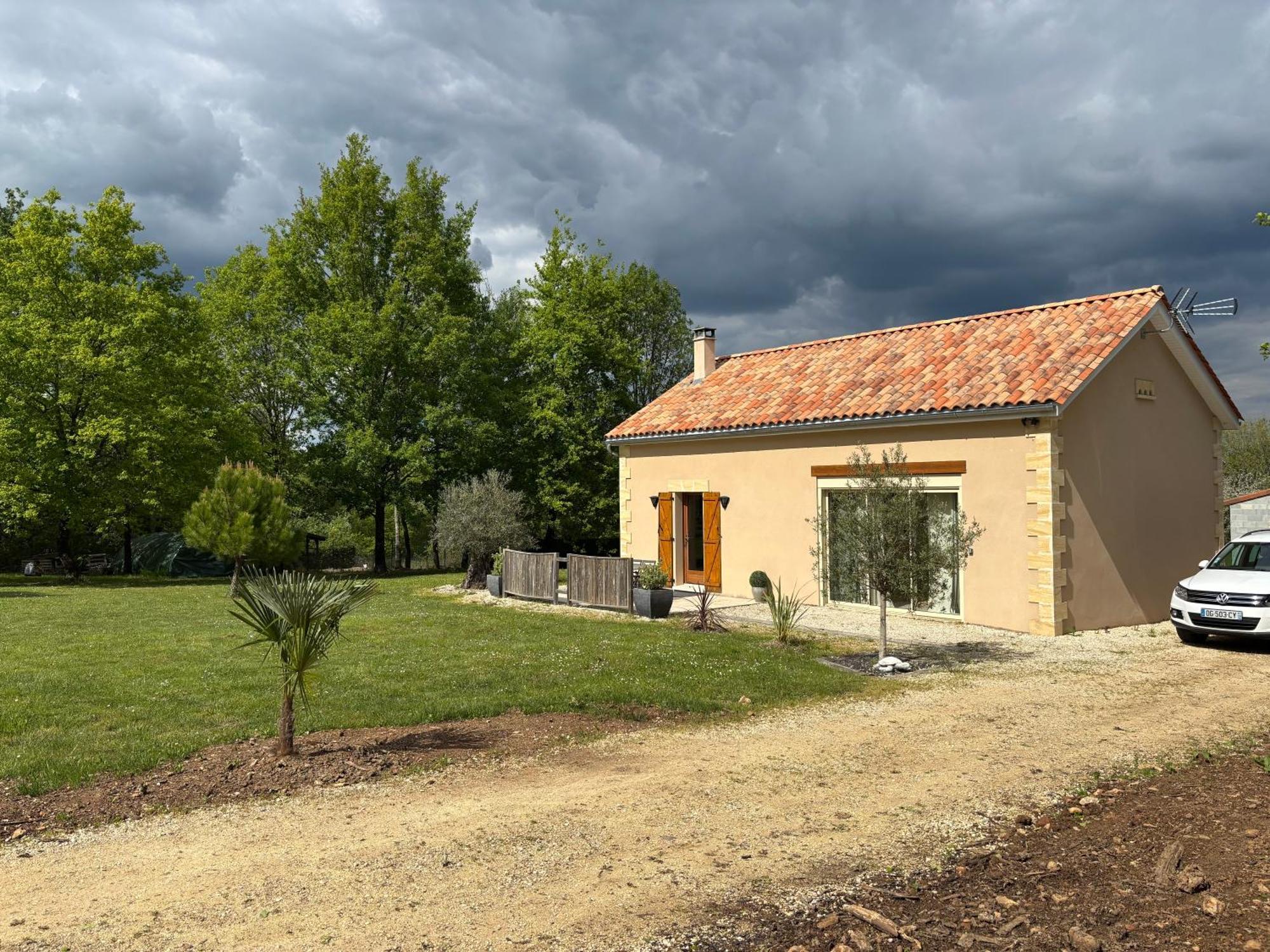 Gite Des Petites Fayes Sud La Douze Kültér fotó
